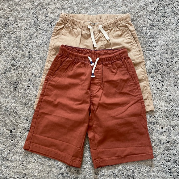 H&M Shorts - Picture 2 of 6